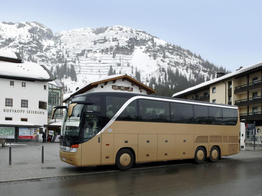  Setra S 415 HDH 2002 года  (фото 5 из 12)